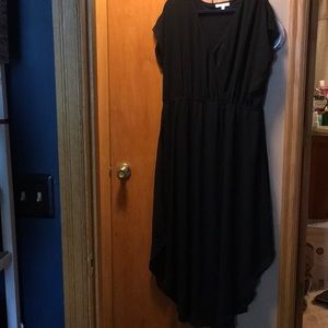 Womens G Collection Black cap Sleeve dress NWOT. Size 3X. Vee neck